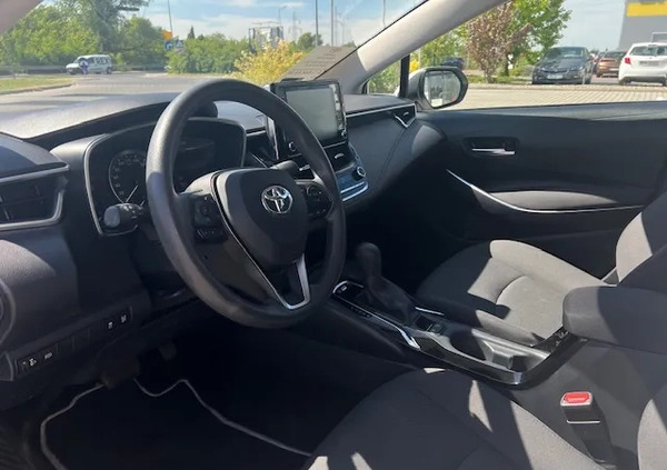 Toyota Corolla cena 74900 przebieg: 72000, rok produkcji 2021 z Janów Lubelski małe 211